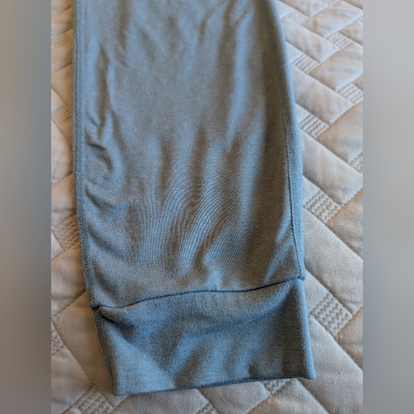 Vuori Women's Performance Jogger Sz.M - Picture 3 of 8